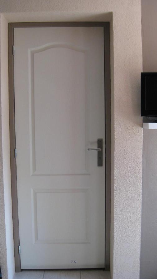 Hotel Le Cosy Pont-de-Cheruy Ngoại thất bức ảnh