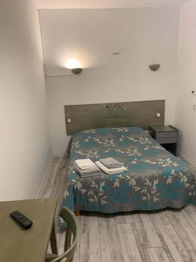 Hotel Le Cosy Pont-de-Cheruy Ngoại thất bức ảnh